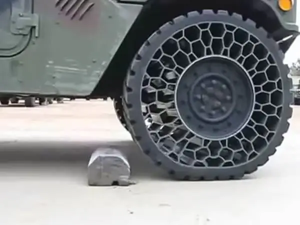 Airless tires: a promising curiosity