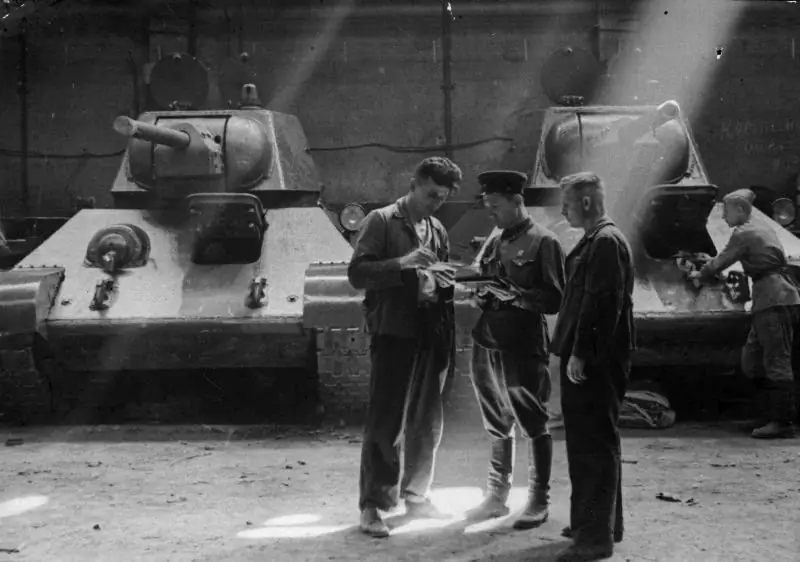 Technology Wars: Welding Soviet Armor