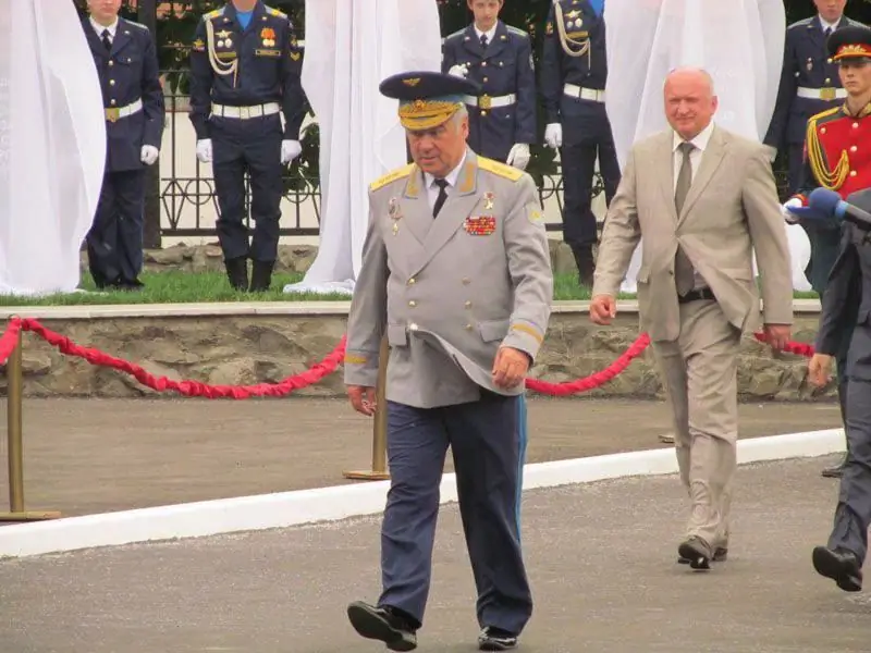 Az első lépések a Boriszoglebszki Felsőbb Katonai Repülési Pilóták Iskola felélesztése felé